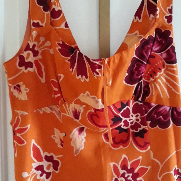 Dress - Picture 2 of 4